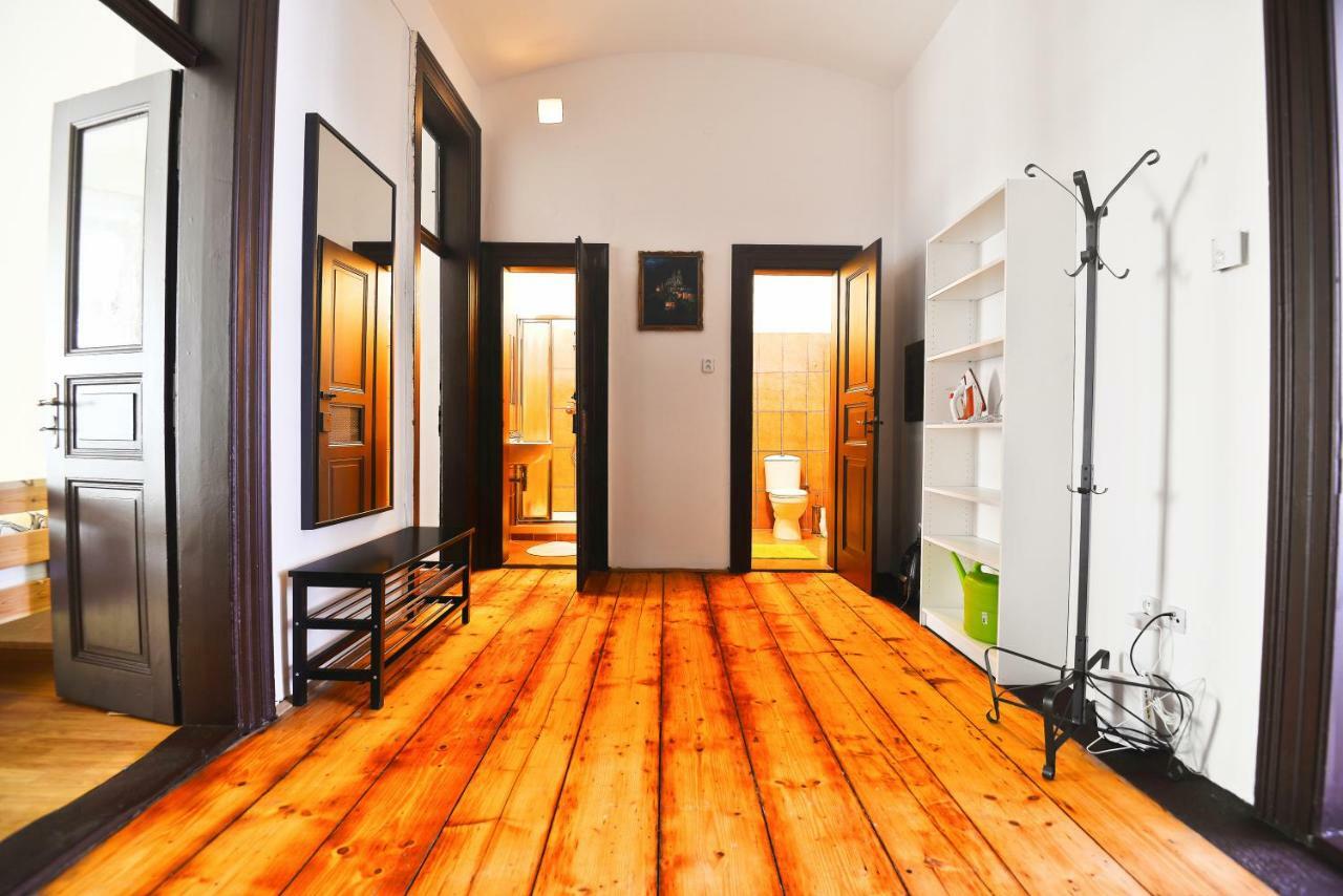 Spacious Cozy Apartments In Centre Prague Ngoại thất bức ảnh