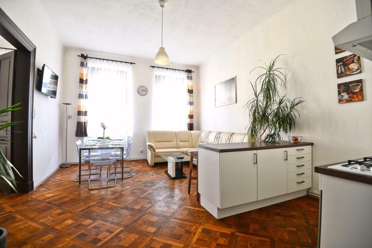 Spacious Cozy Apartments In Centre Prague Ngoại thất bức ảnh