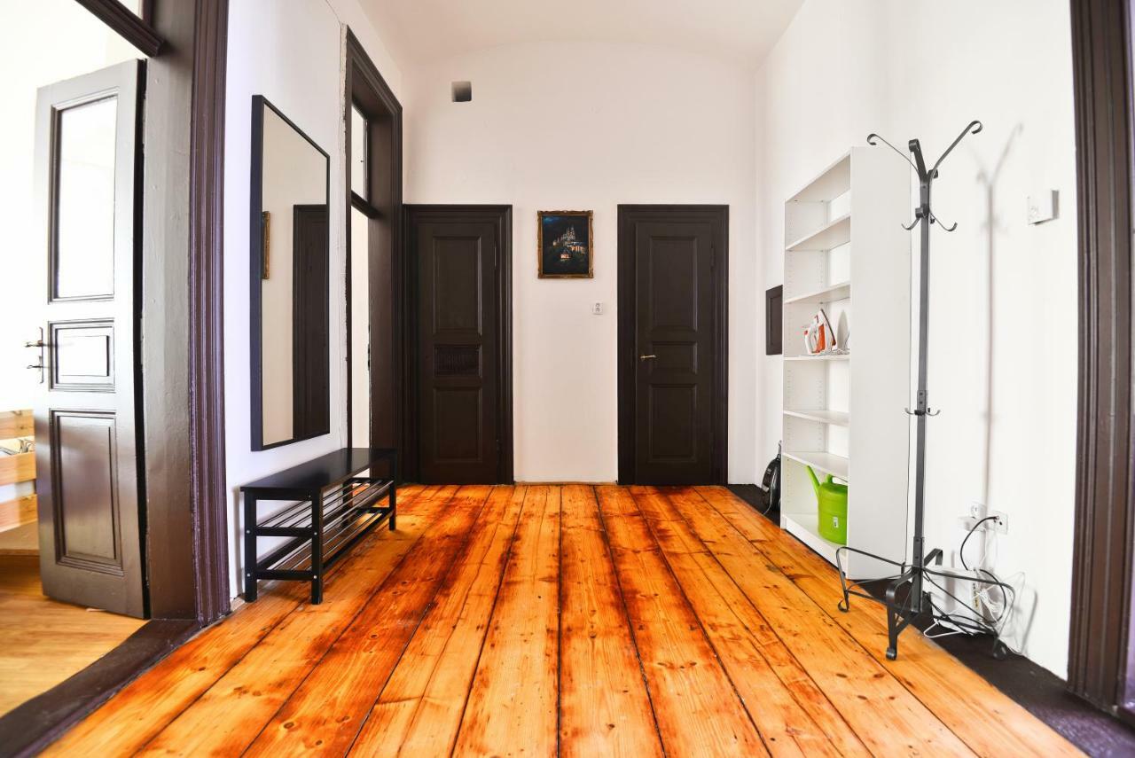 Spacious Cozy Apartments In Centre Prague Ngoại thất bức ảnh