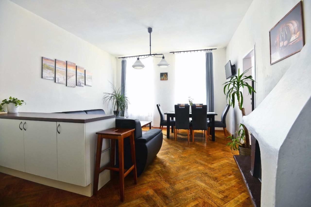 Spacious Cozy Apartments In Centre Prague Ngoại thất bức ảnh