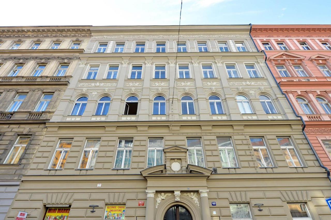 Spacious Cozy Apartments In Centre Prague Ngoại thất bức ảnh